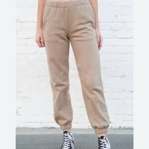 Brandy Melville Rosa sweatpants
